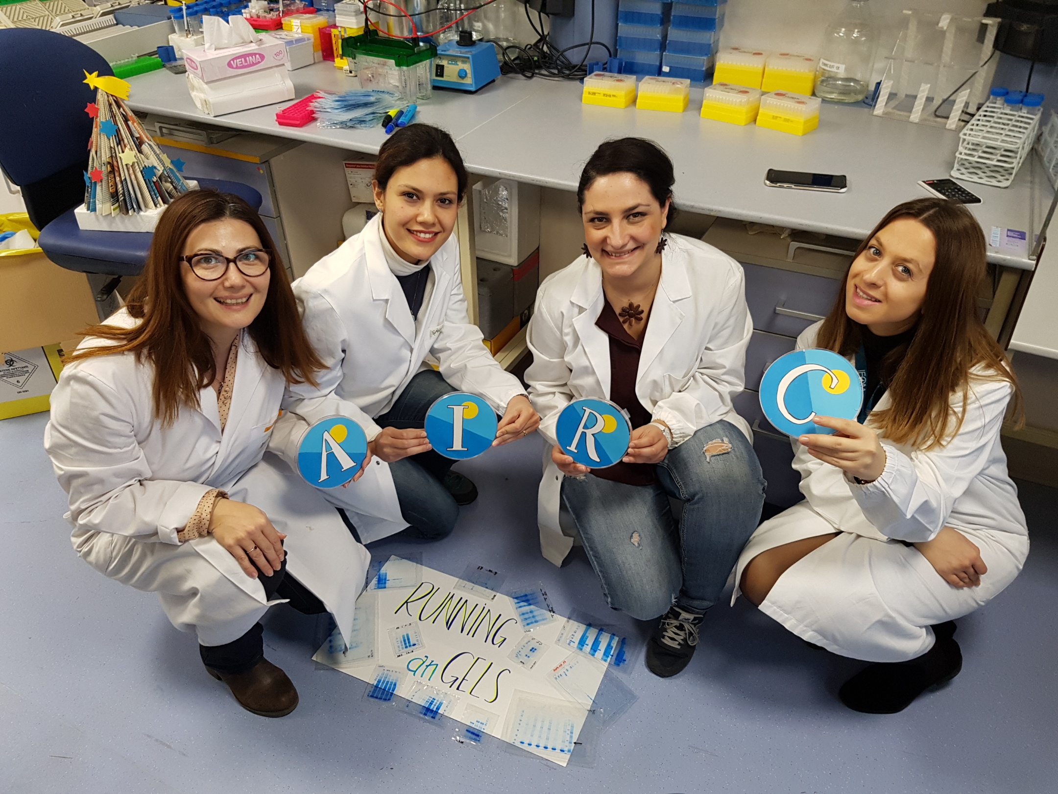 RUNNING anGELS di Maria Vinciguerra RUNNING anGELS-Maria Vinciguerra