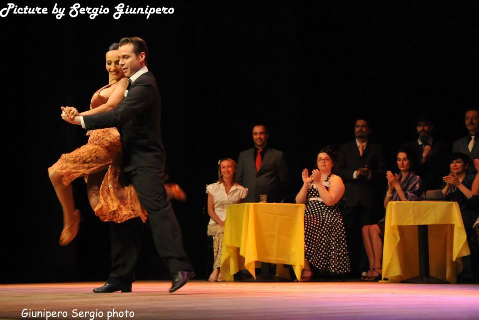 Apriti Tango per gli orfani del Kenya di M A K T U B Apriti Tango per gli orfani del Kenya-M A K T U B