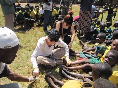 Apriti Tango per gli orfani del Kenya di M A K T U B Apriti Tango per gli orfani del Kenya-M A K T U B