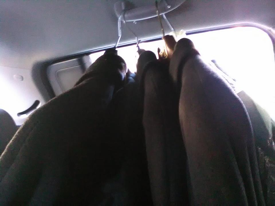 Rivesti i poveri e dona di RI-VESTI Rivesti i poveri e dona-RI-VESTI