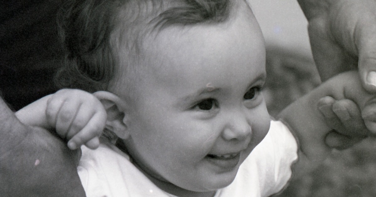 Un Angelo di nome Veronica - 2021 di Paolo Graziani Un Angelo di nome Veronica - 2021-Paolo Graziani