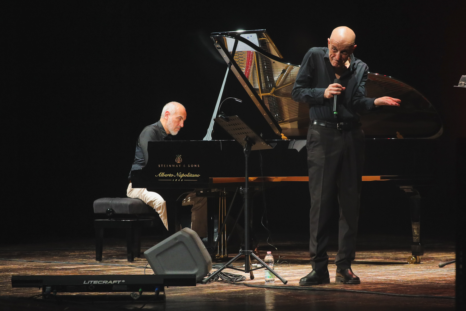 Rete del Dono Fondazione Banco dell'Energia Teatro di Napoli