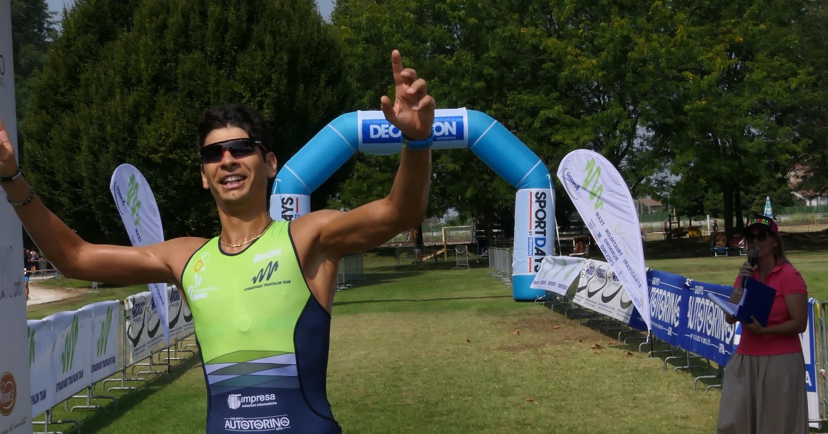 Corriamo e Nutriamo ... di CESARE VECCHIETTI Corriamo e Nutriamo ...-CESARE VECCHIETTI