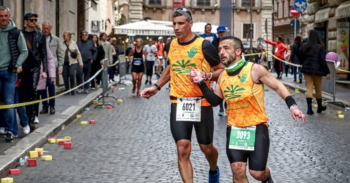 Fabio e Stefano: corriamo per AIDO di Fabio Orru' Fabio e Stefano: corriamo per AIDO-Fabio Orru'