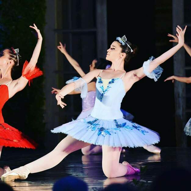 Dance & Music Night per LILT di DUAL Italia S.p.A. Dance & Music Night per LILT-DUAL Italia S.p.A.