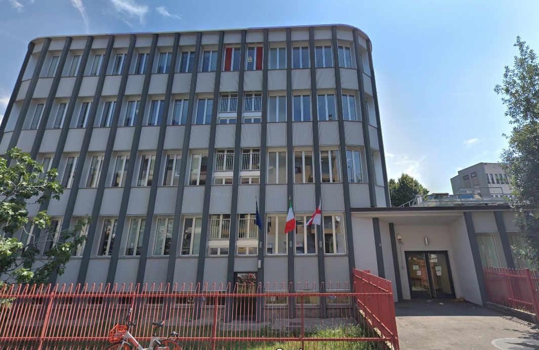 La Manzoni corre per bene di Associazione Scolastica Amici del Polo Liceo Linguistico e ITE A. Manzoni La Manzoni corre per bene-Associazione Scolastica Amici del Polo Liceo Linguistico e ITE A. Manzoni