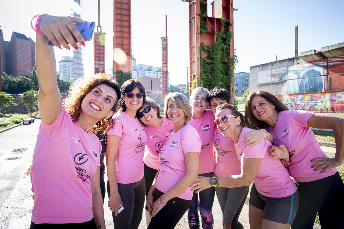 Hey Houston, qui Pianeta Luce! di Vincenza Castellana Hey Houston, qui Pianeta Luce!-Vincenza Castellana