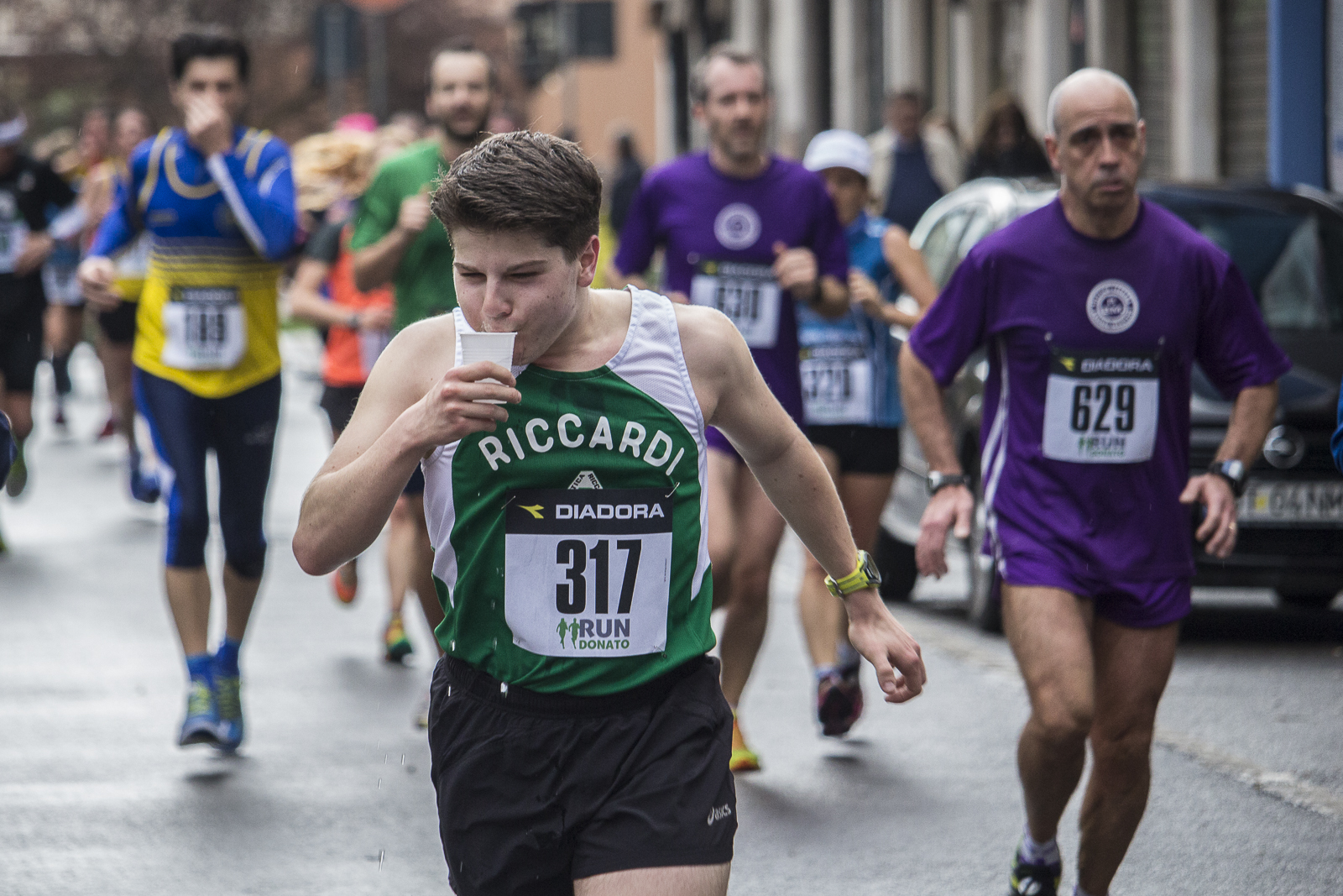 In corsa per la Croce Rossa di Milano! di Marco Pedrini In corsa per la Croce Rossa di Milano!-Marco Pedrini