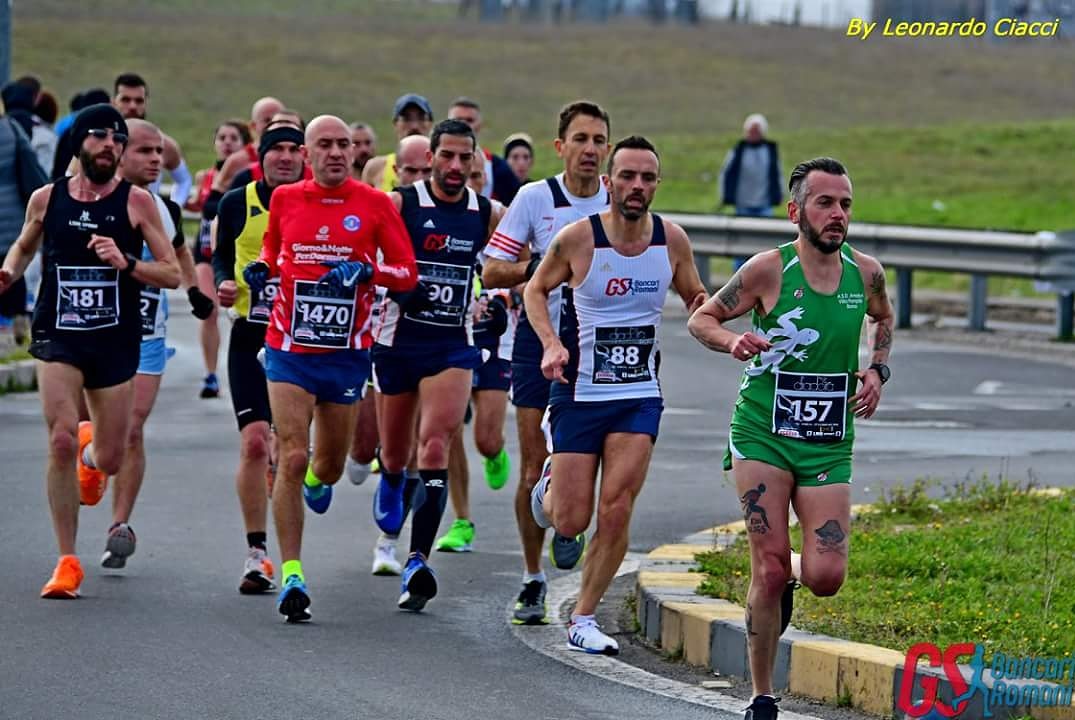 Runner-Poeta per Salvamamme di Pietro Mirabelli Runner-Poeta per Salvamamme-Pietro Mirabelli