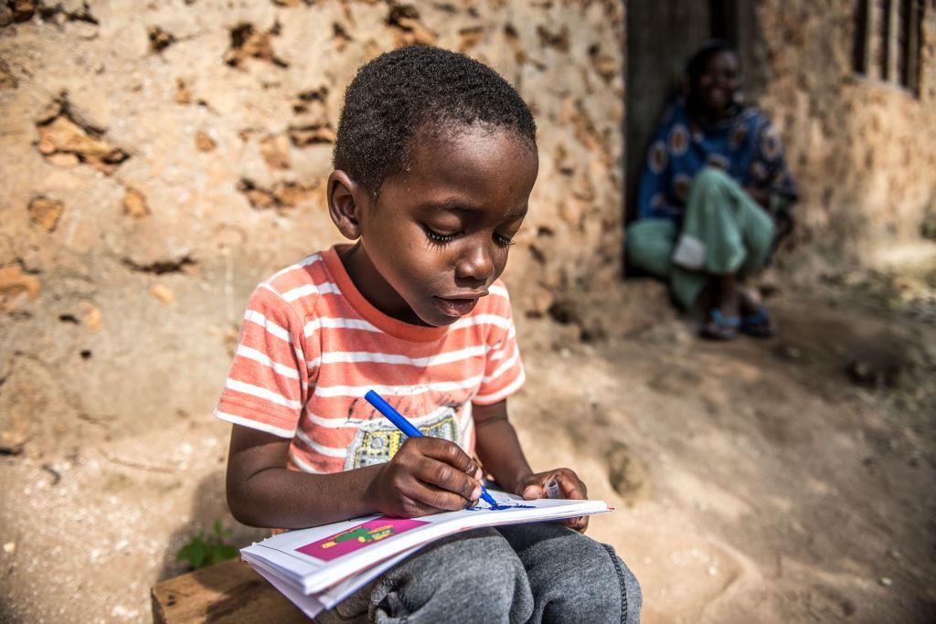 LA LUCE VERSO SANTIAGO di Adonella Melis LA LUCE VERSO SANTIAGO-Adonella Melis
