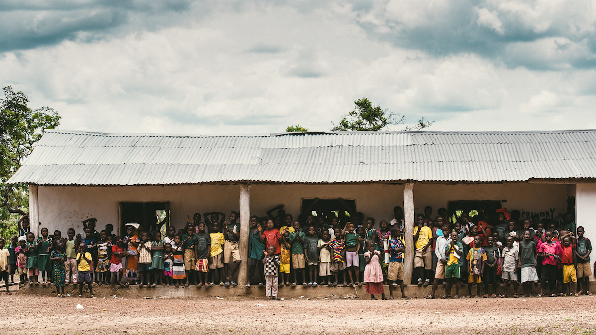 Aiuta con me i bimbi della Sierra Leone di Antonio Freddi Aiuta con me i bimbi della Sierra Leone-Antonio Freddi