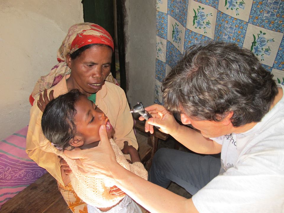 Storia di Edmond: lotta contro la fame. di Antonio Brienza Storia di Edmond: lotta contro la fame.-Antonio Brienza