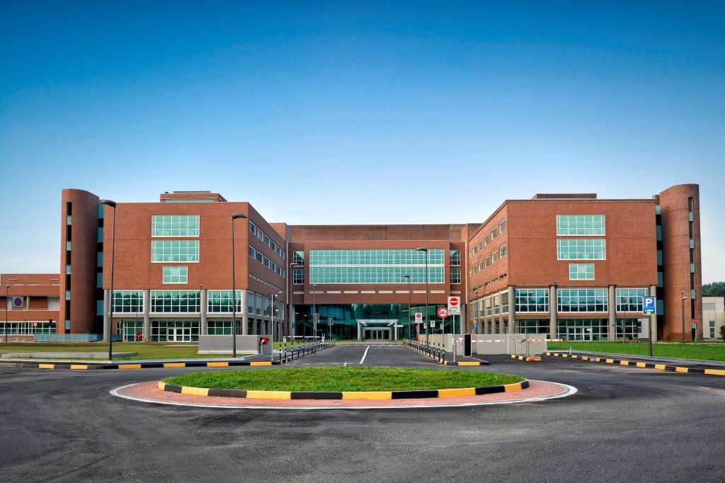 Corri insieme a noi contro il cancro! di Riccardo Ponzone Corri insieme a noi contro il cancro!-Riccardo Ponzone