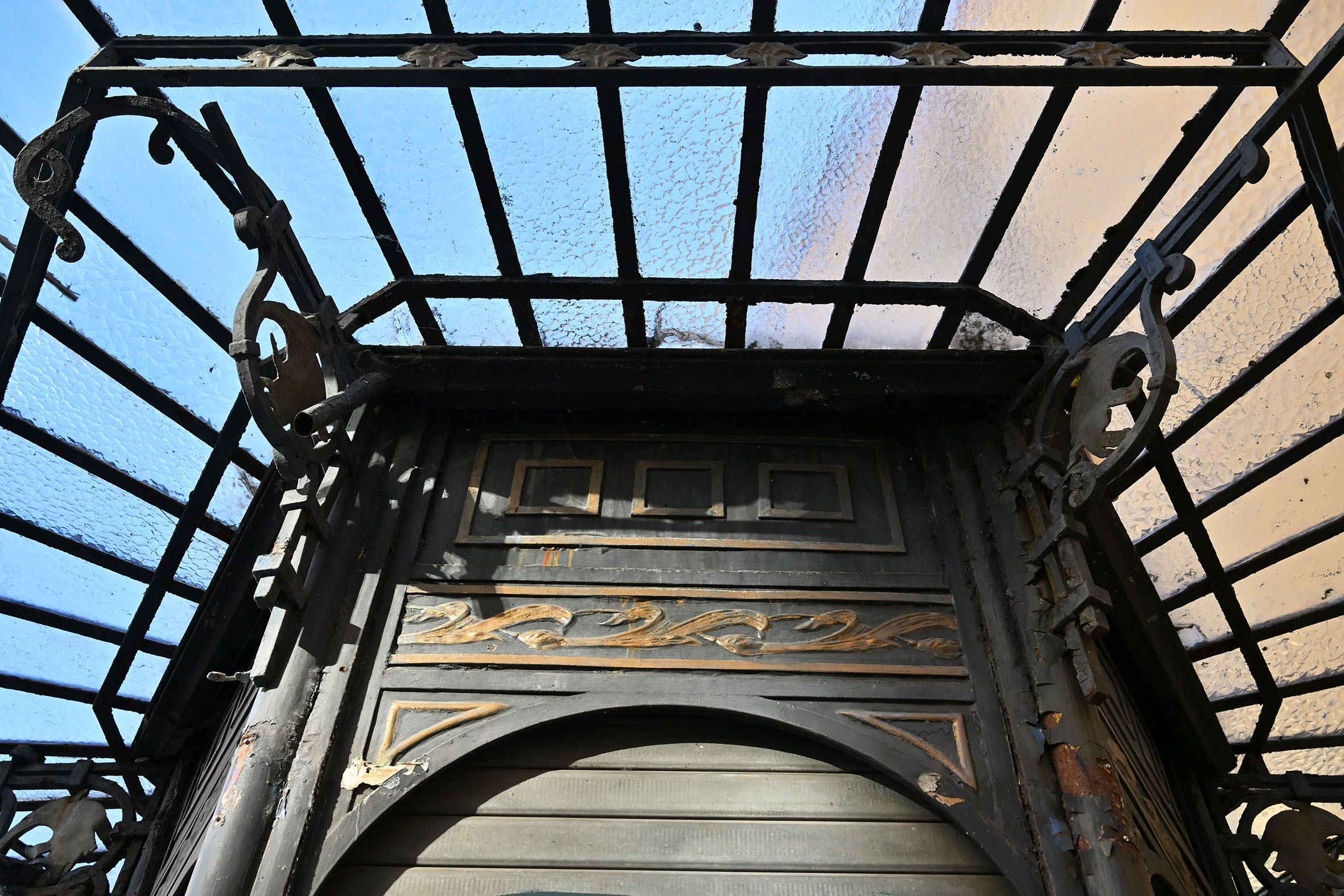 RESTAURIAMO L’EDICOLA LIBERTY DI PARMA! di FONDAZIONE TEATRO REGIO DI PARMA RESTAURIAMO L’EDICOLA LIBERTY DI PARMA!-FONDAZIONE TEATRO REGIO DI PARMA