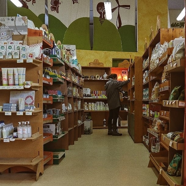 Emporio ae. Salviamo la storia!!! di Contatto Emporio ae. Salviamo la storia!!!-Contatto