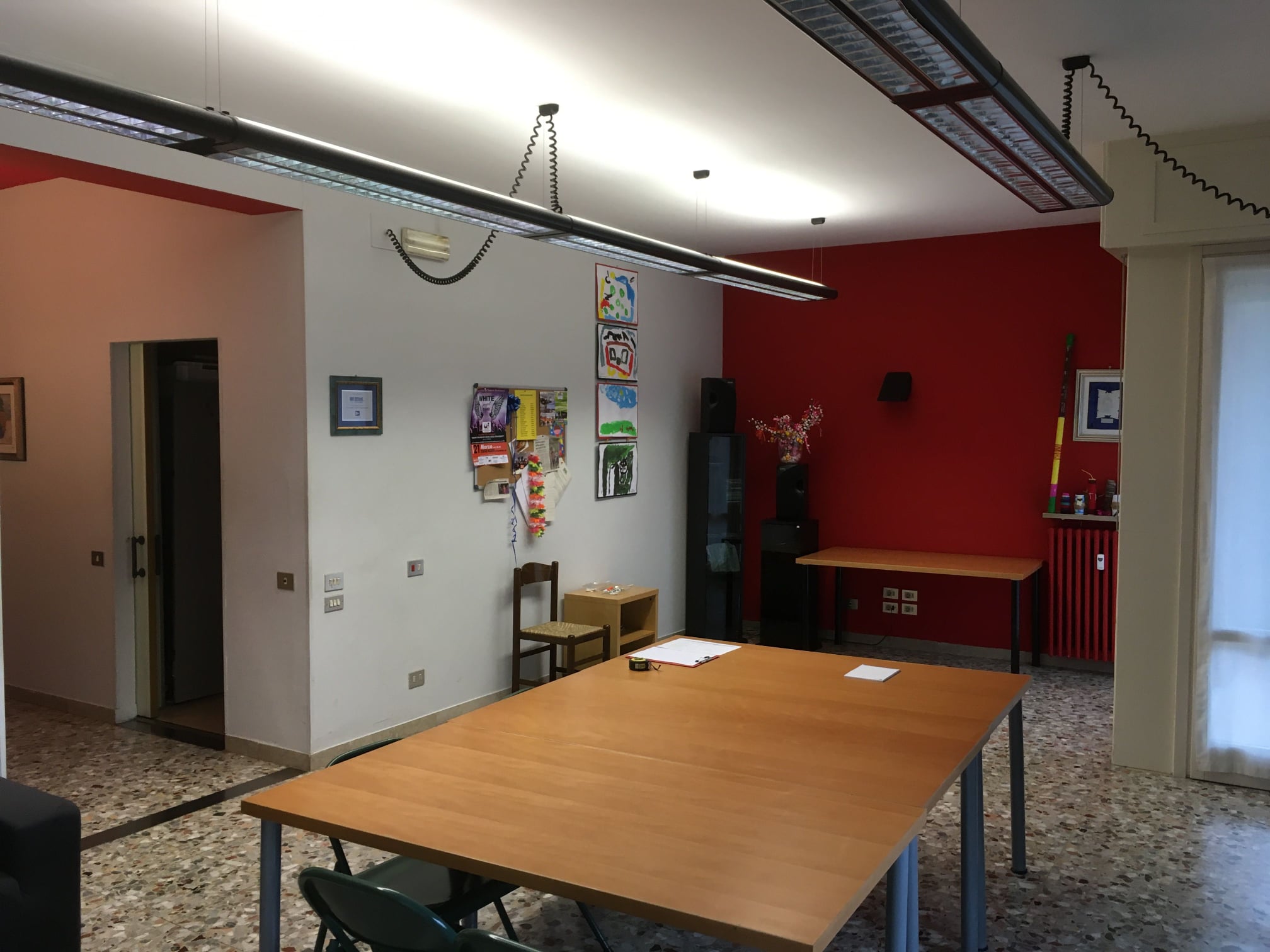 Una Cucina Senza Barriere di Amici Senza Barriere Una Cucina Senza Barriere-Amici Senza Barriere