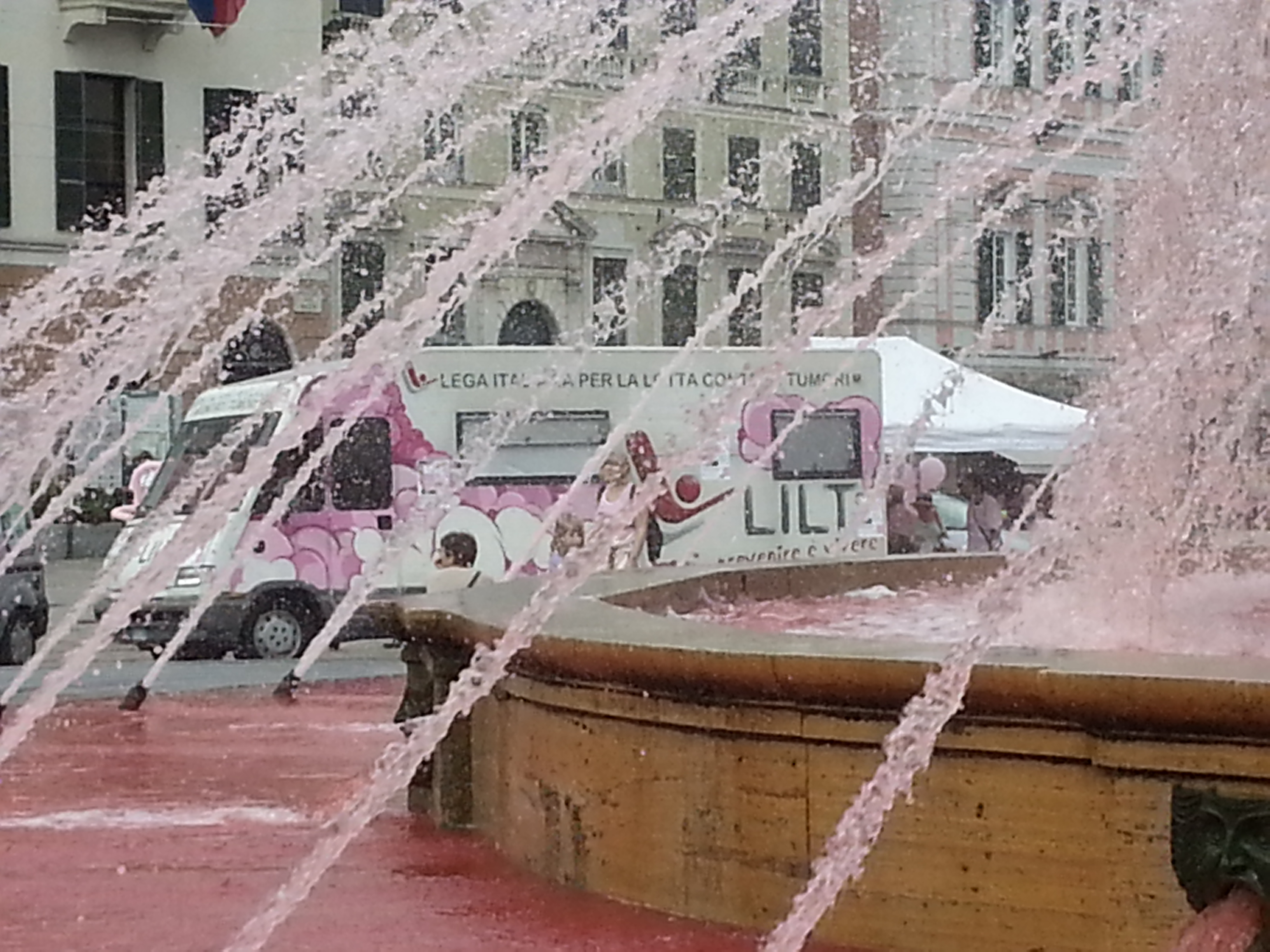 Servizi gratuiti alle donne in terapia! di LILT Genova - Lega Tumori Genova Servizi gratuiti alle donne in terapia!-LILT Genova - Lega Tumori Genova