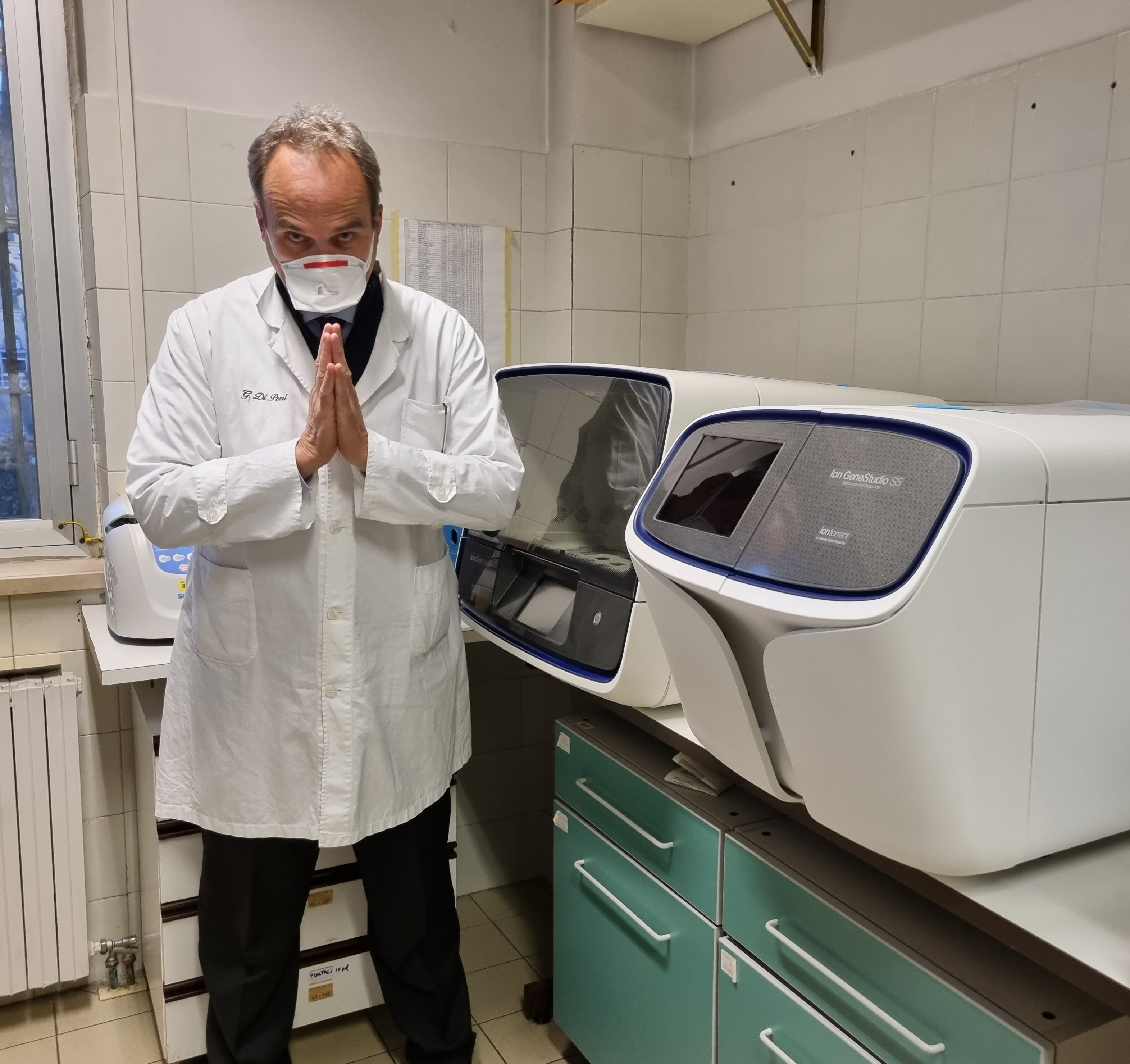 REAGIAMO INSIEME di Fondazione Magnetto REAGIAMO INSIEME-Fondazione Magnetto