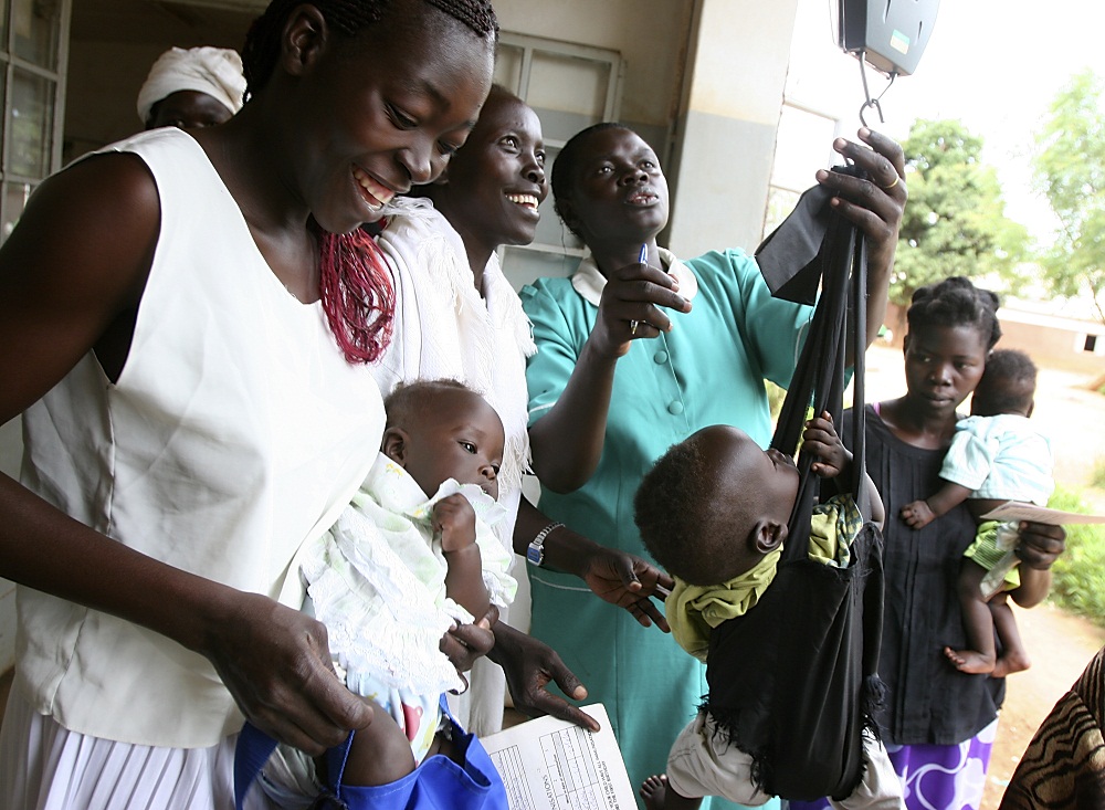 Progetto materno infantile di AMREF Progetto materno infantile-AMREF