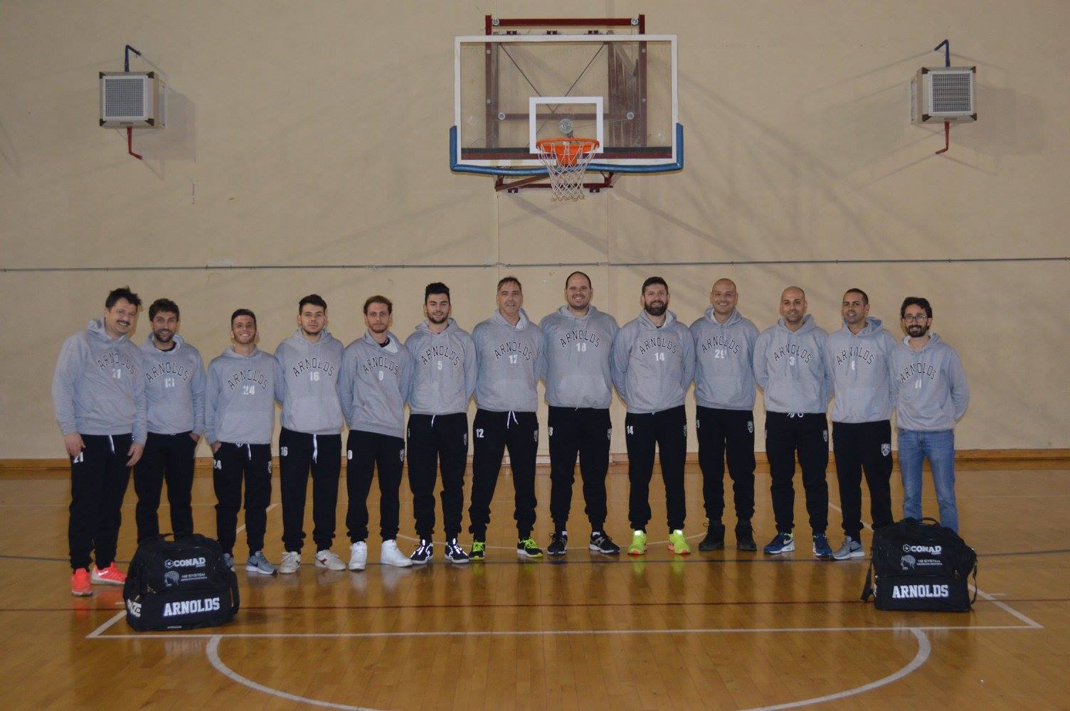 Sostienici col cuore <3 di Meet on the street Sostienici col cuore <3-Meet on the street