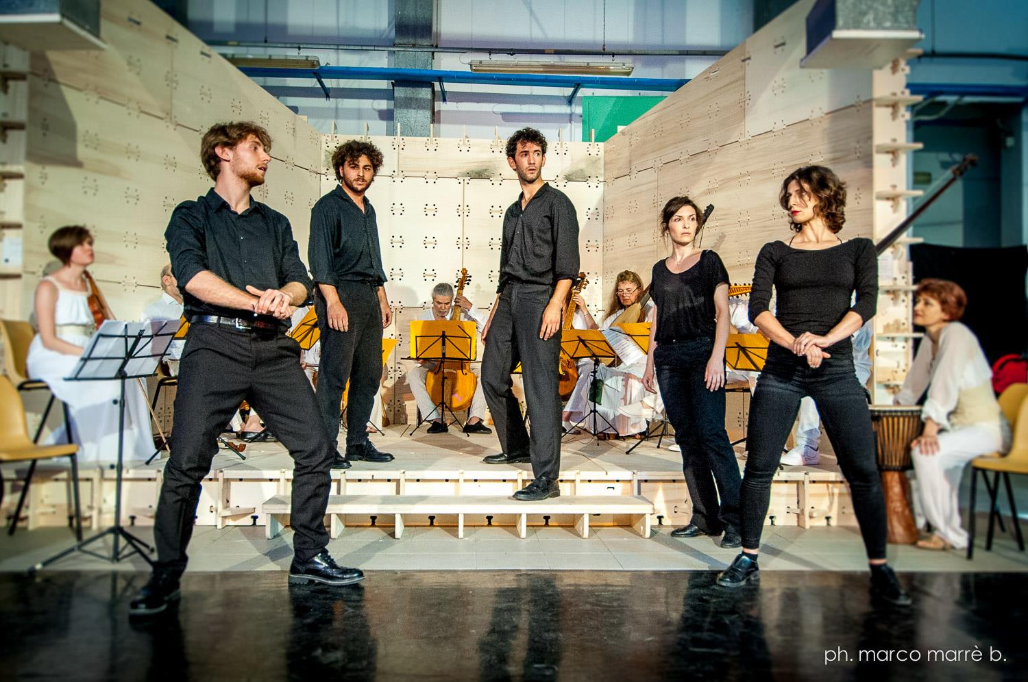 Follia musicale di GOG Giovine Orchestra Genovese Follia musicale-GOG Giovine Orchestra Genovese