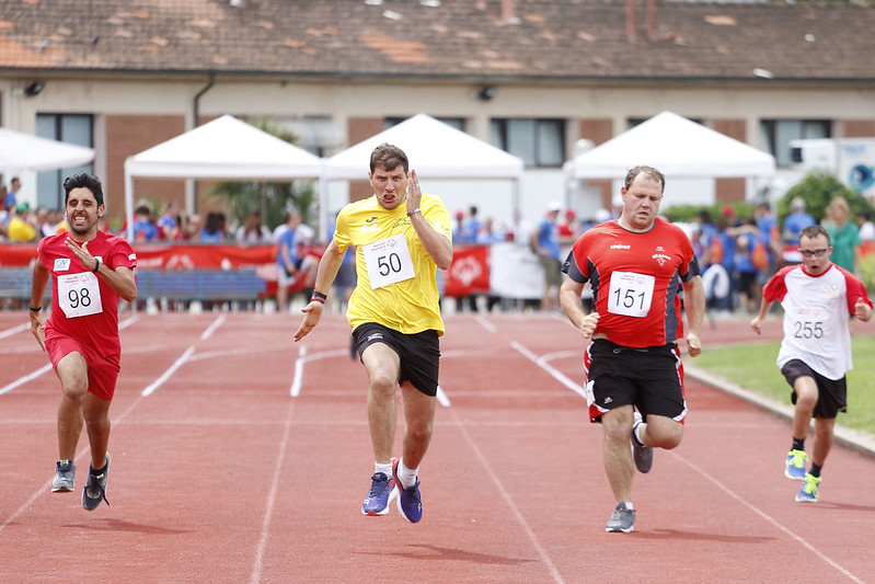 Corri Insieme agli Atleti Special di Special Olympics Italia Onlus Corri Insieme agli Atleti Special -Special Olympics Italia Onlus