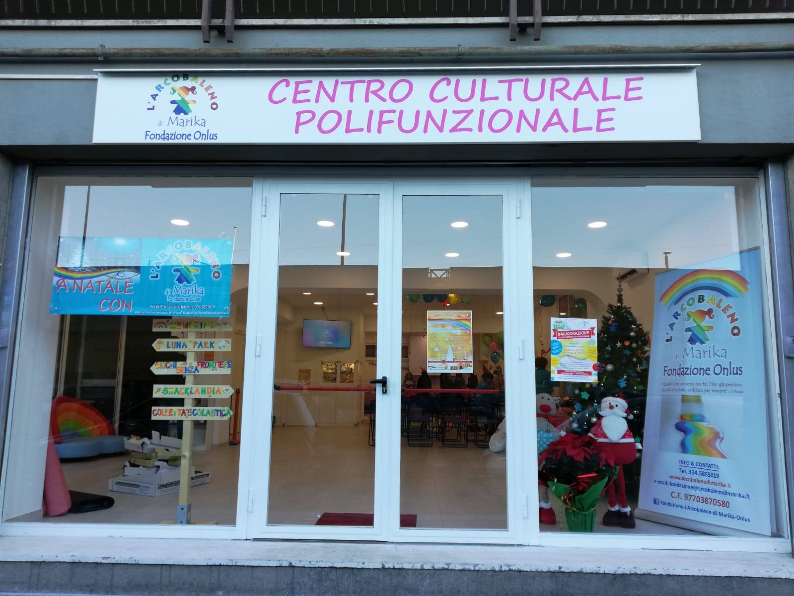 Sostieni il centro culturale di Marika di Fondazione L'Arcobaleno di Marika Onlus Sostieni il centro culturale di Marika-Fondazione L'Arcobaleno di Marika Onlus