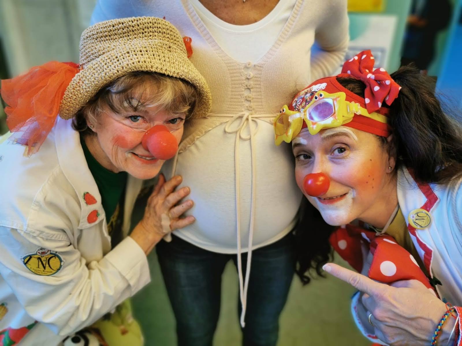 Scuola per Nasi Rossi : che strambata ! di Clown Dottori "Arpa a Dieci Corde" Scuola per Nasi Rossi : che strambata !-Clown Dottori "Arpa a Dieci Corde"