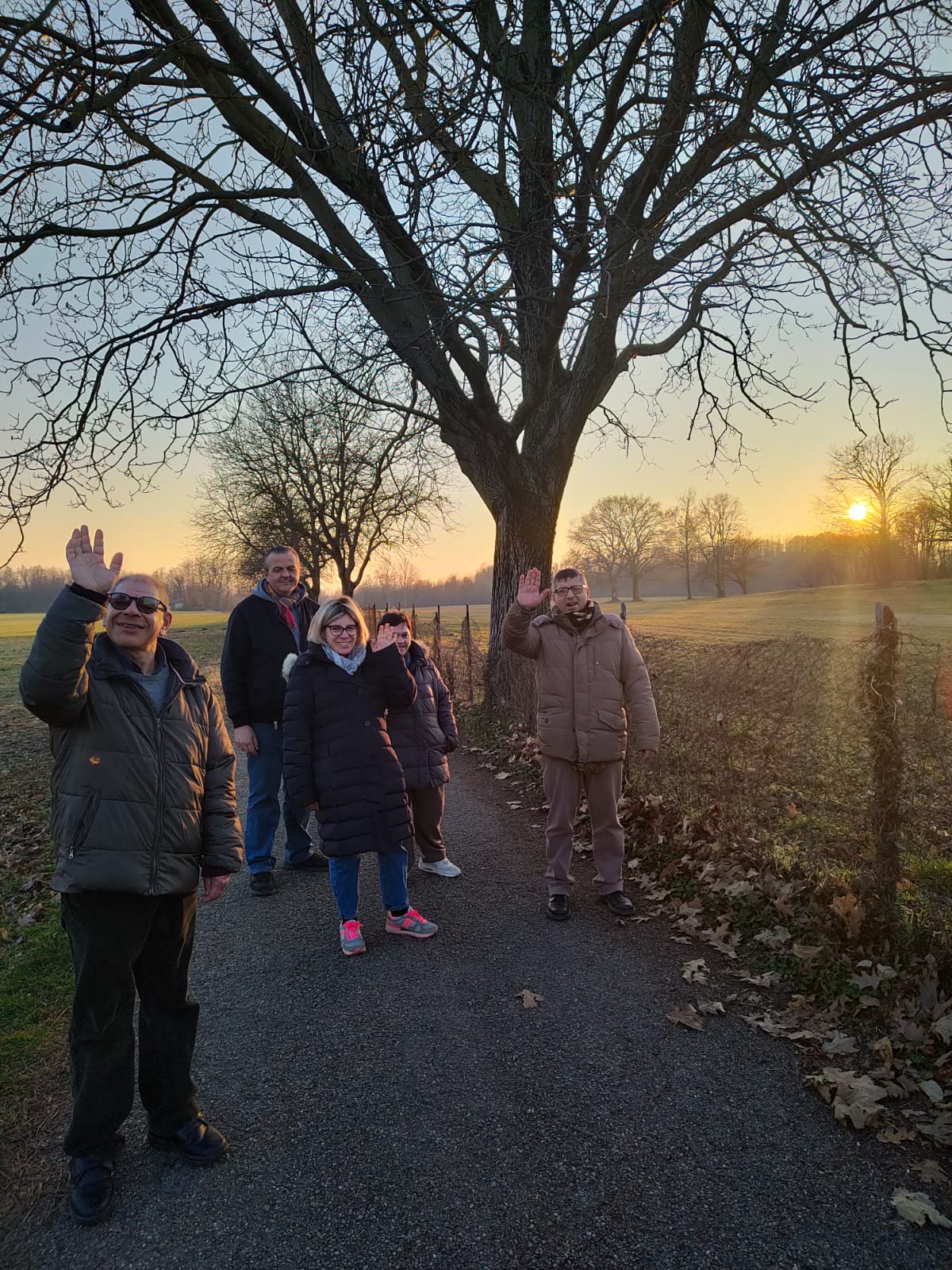LIBERI DI SCEGLIERE! di La Monda Ente per la Pedagogia Curativa LIBERI DI SCEGLIERE!-La Monda Ente per la Pedagogia Curativa