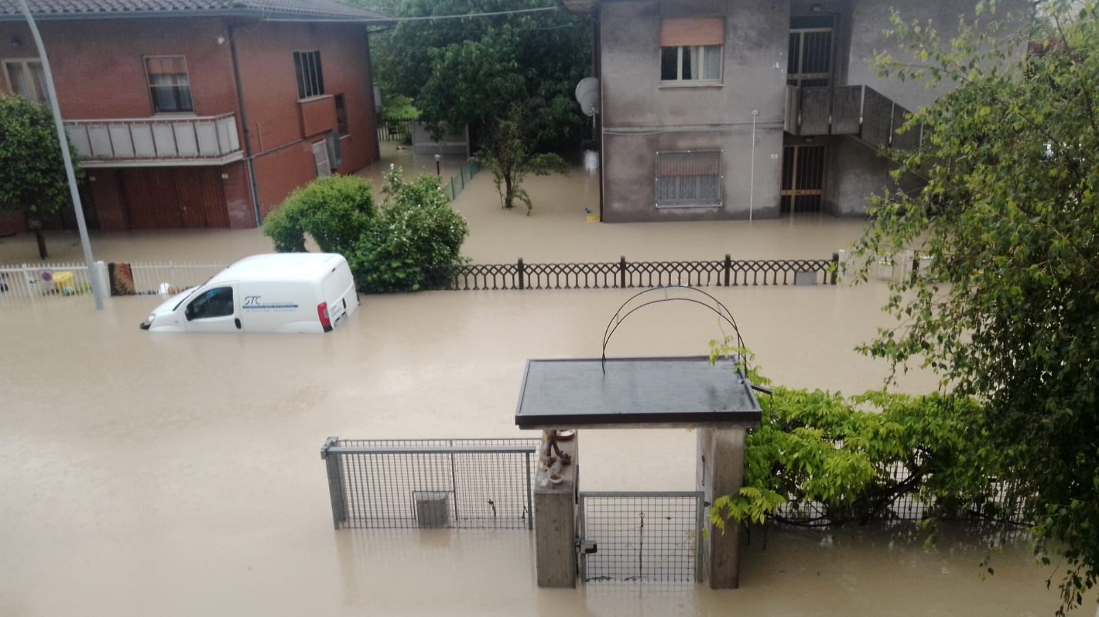 ASSIF non sta a guardare di ASSIF ASSIF non sta a guardare-ASSIF