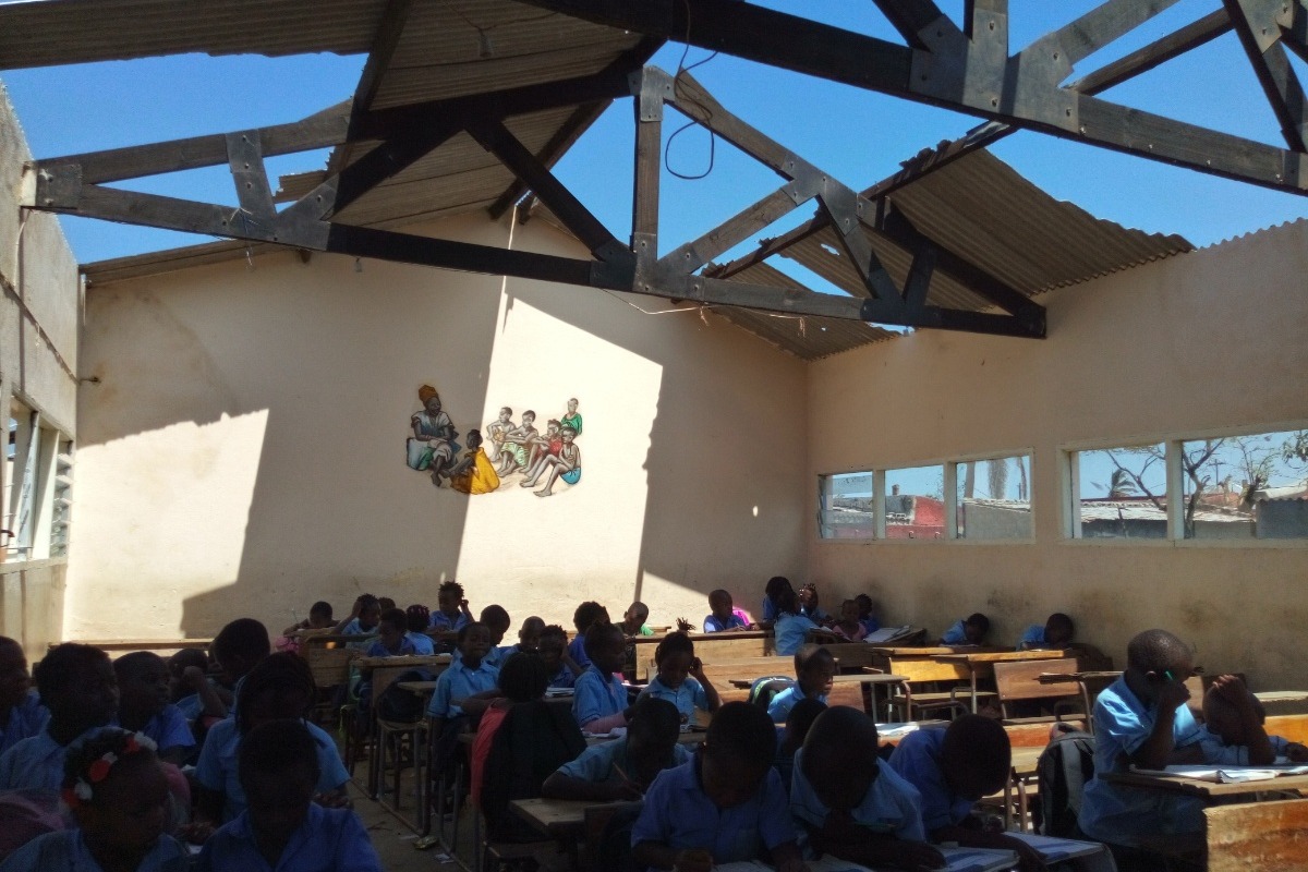 CORRO PER I BAMBINI DEL MOZAMBICO di ASEM CORRO PER I BAMBINI DEL MOZAMBICO -ASEM