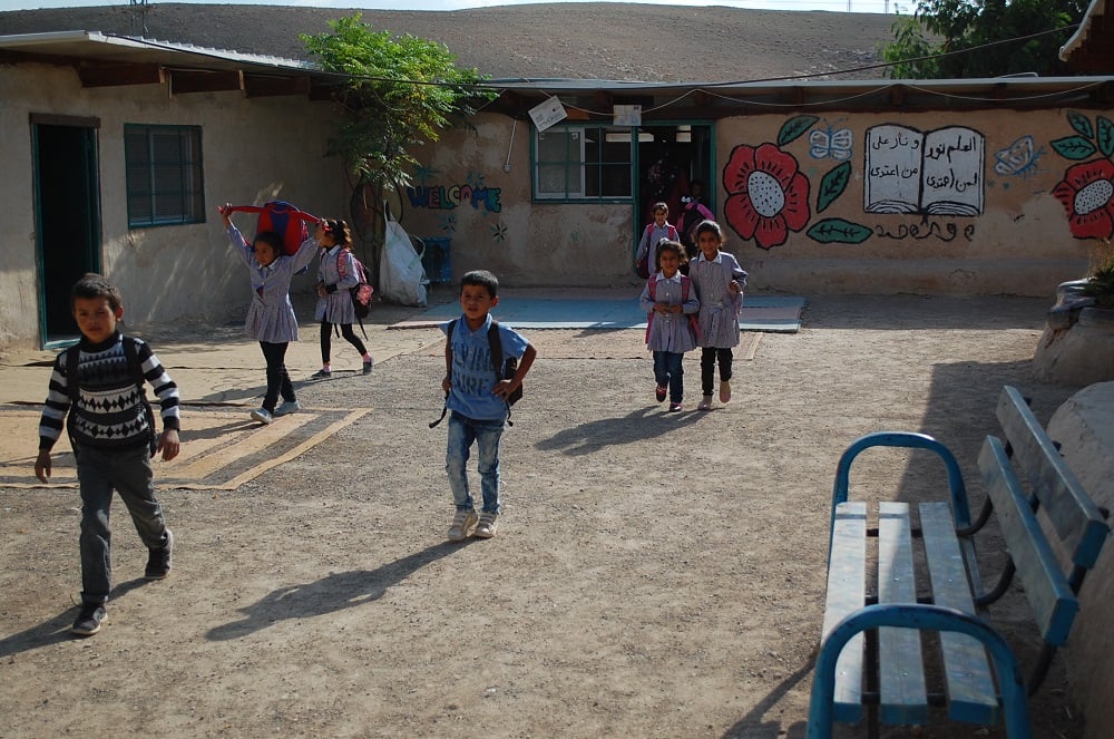 Fondo Emergenza per Khan al Ahmar di Vento di Terra ONG Fondo Emergenza per Khan al Ahmar-Vento di Terra ONG