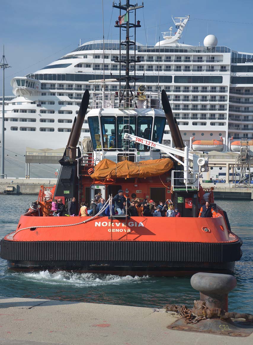 Corri-Amo ad esplorare il mondo! di Il Porto dei piccoli Corri-Amo ad esplorare il mondo! -Il Porto dei piccoli