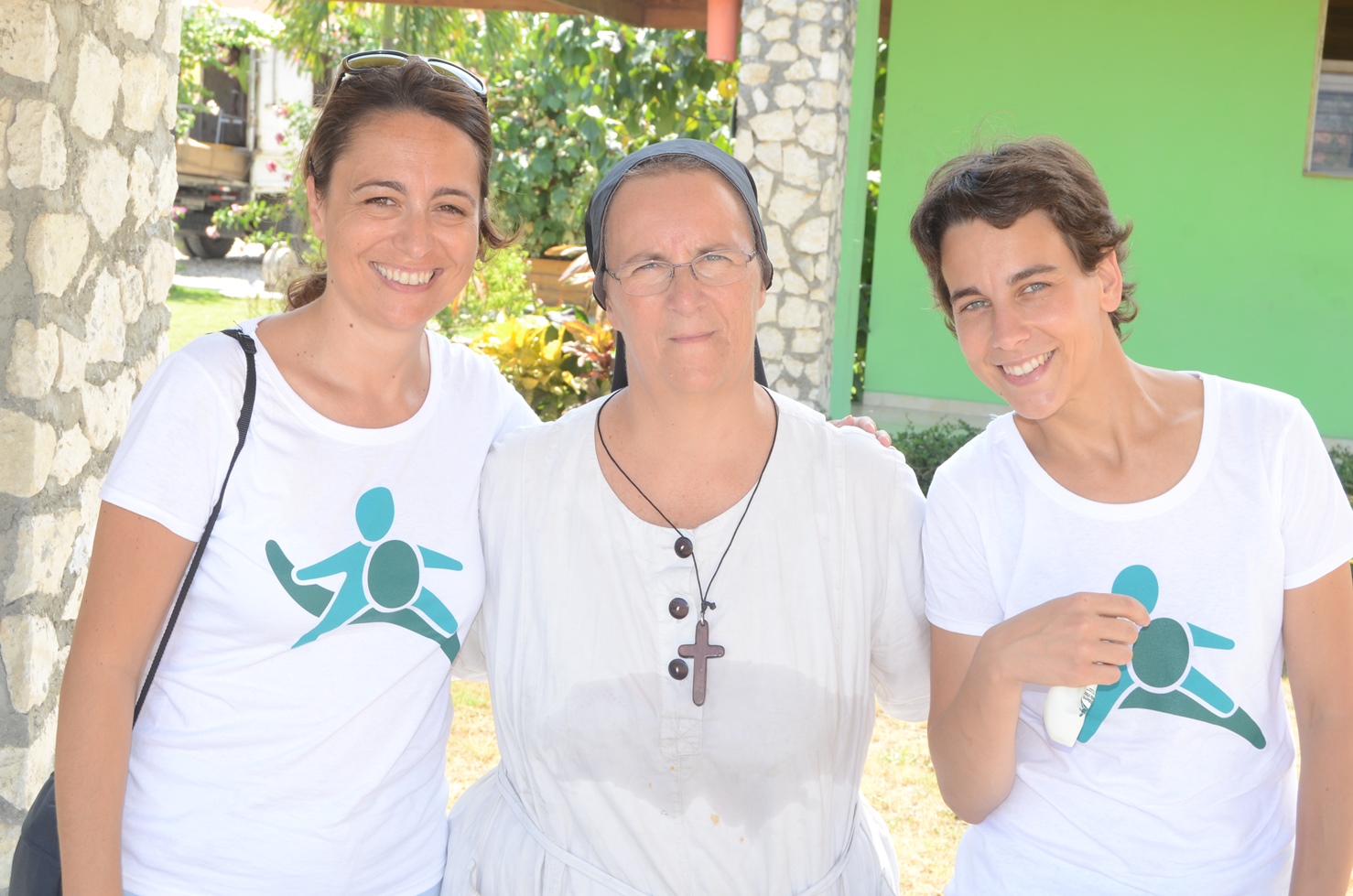Haiti ha bisogno di noi di L'Albero della Vita Haiti ha bisogno di noi-L'Albero della Vita