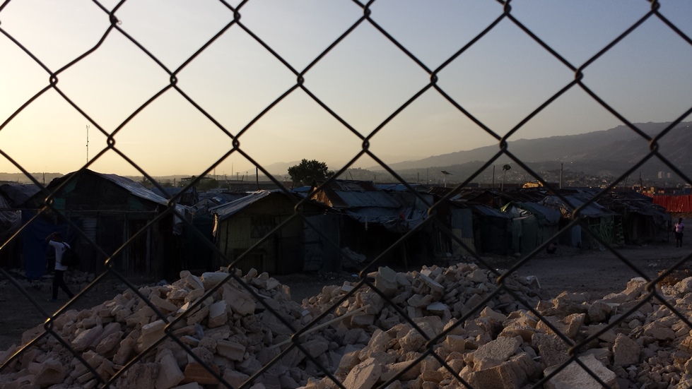 Haiti ha bisogno di noi di L'Albero della Vita Haiti ha bisogno di noi-L'Albero della Vita
