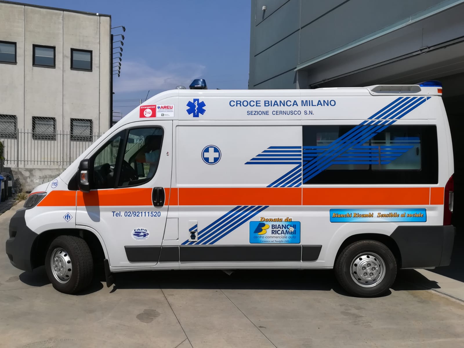 Ambulanza per Croce Bianca Cernusco di BIACER Ambulanza per Croce Bianca Cernusco-BIACER