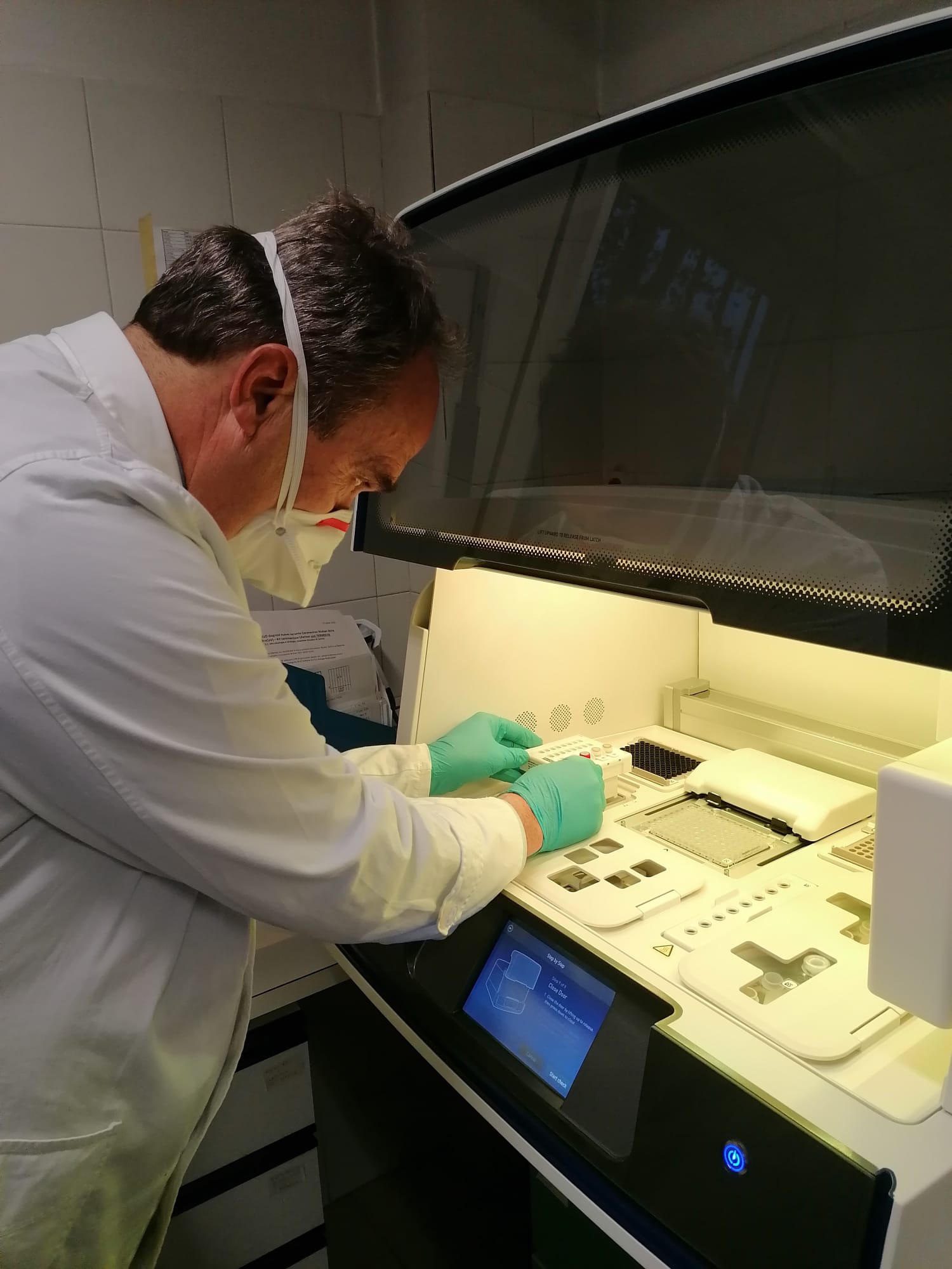 REAGIAMO INSIEME di Fondazione Magnetto REAGIAMO INSIEME-Fondazione Magnetto