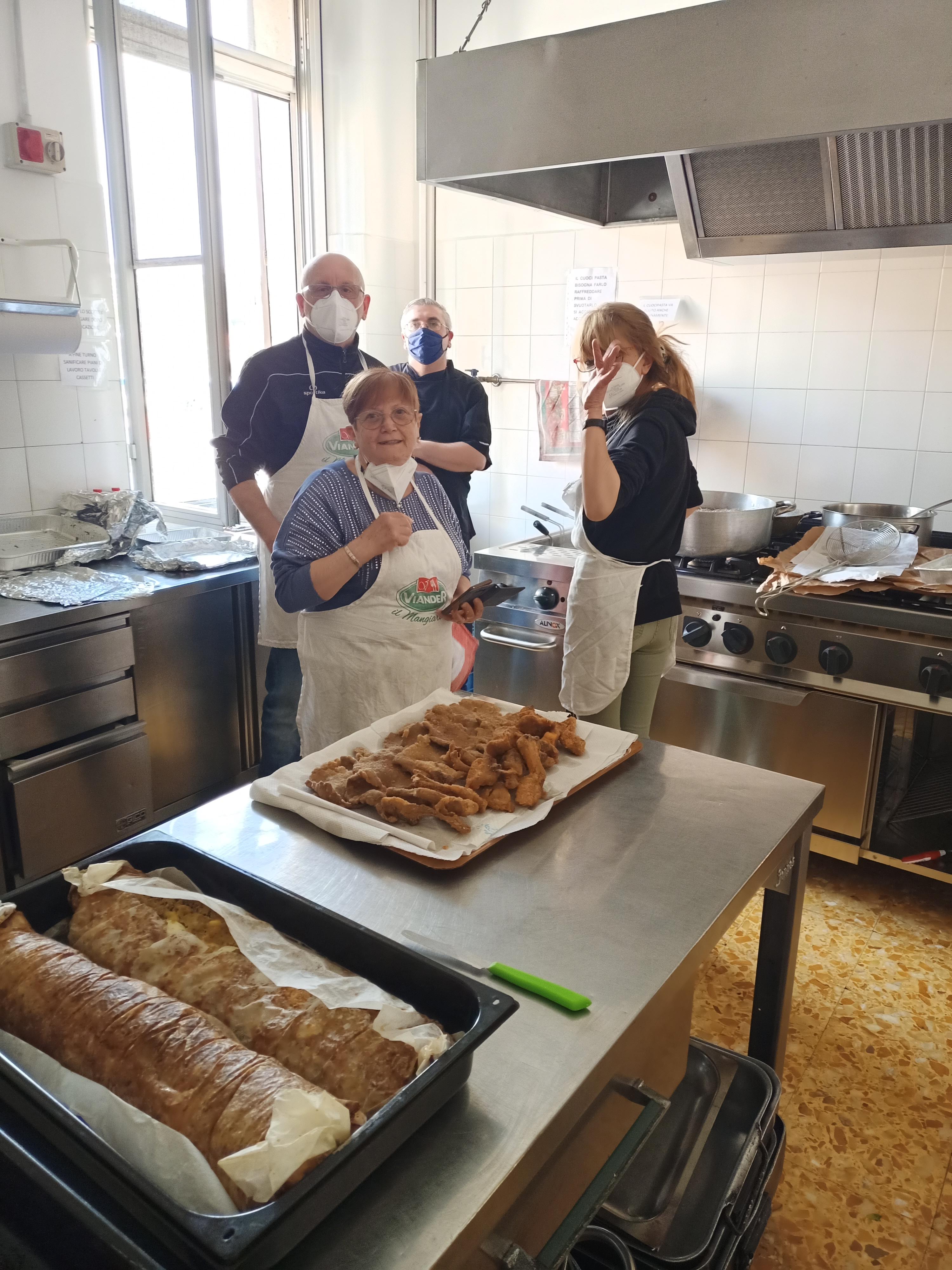 "Insieme si può " Aiutaci ad aiutare.... di Sole Luna Genova "Insieme si può " Aiutaci ad aiutare....-Sole Luna Genova