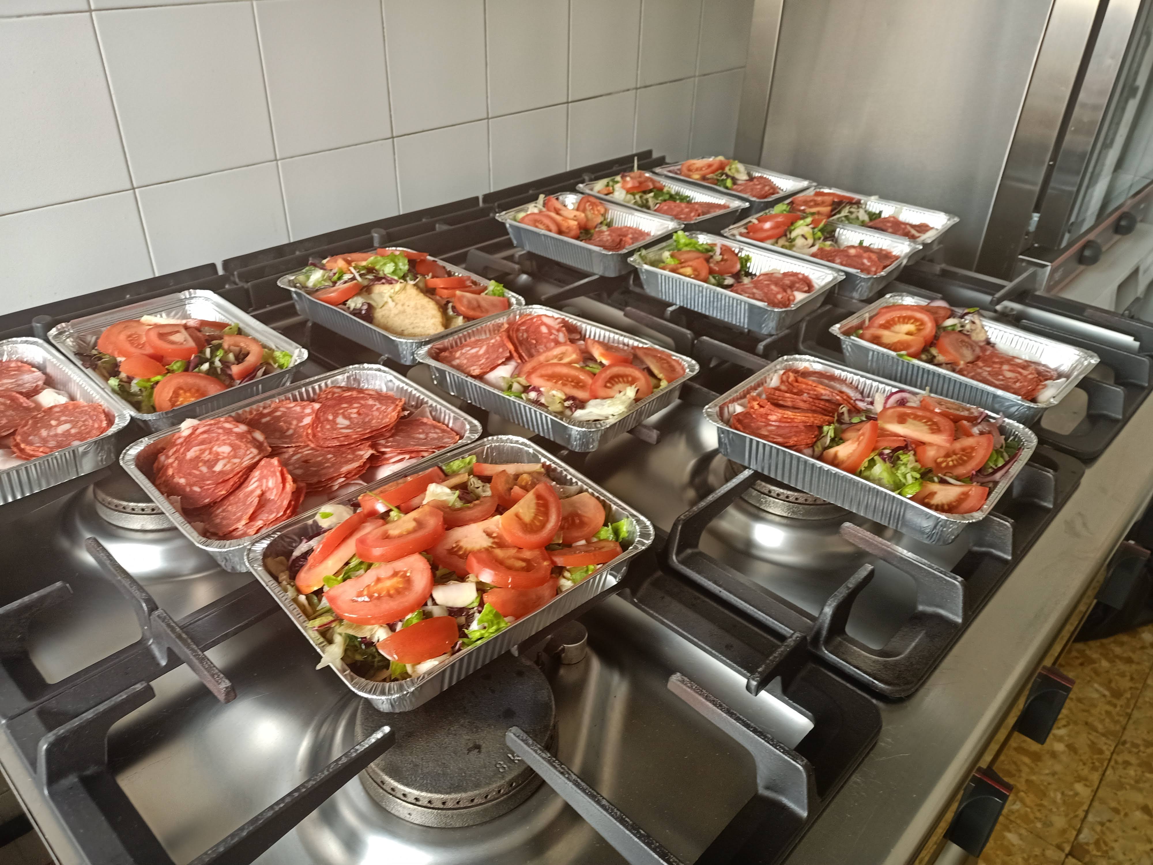 "Insieme si può " Aiutaci ad aiutare.... di Sole Luna Genova "Insieme si può " Aiutaci ad aiutare....-Sole Luna Genova