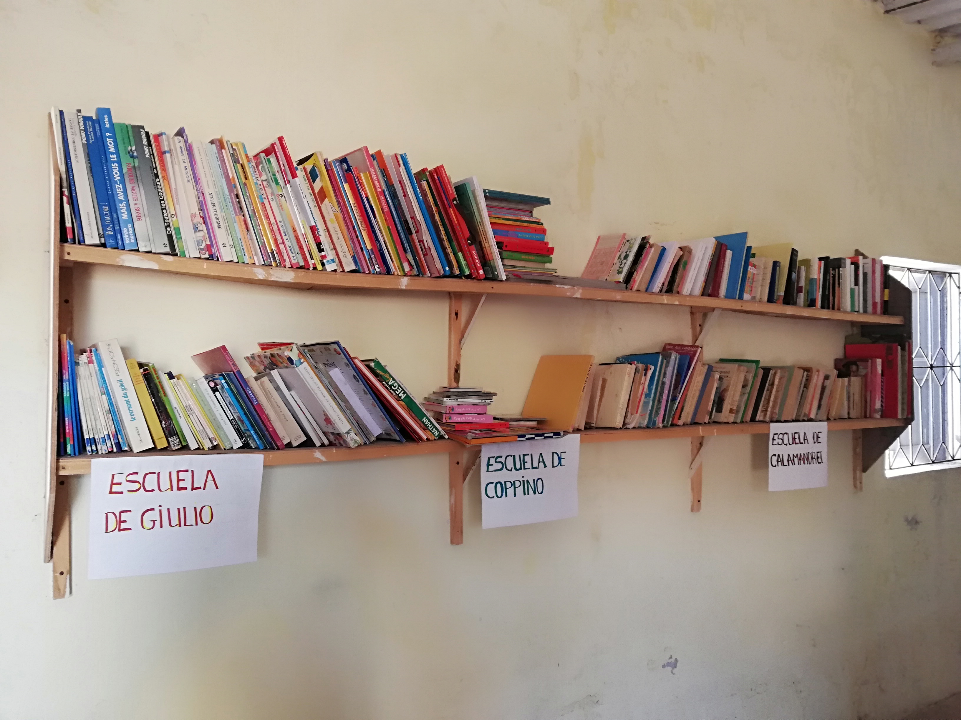 #scuolaSENZAconfini di Istituto Comprensivo Foscolo #scuolaSENZAconfini-Istituto Comprensivo Foscolo