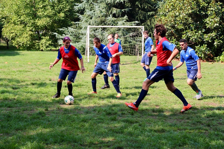 SEMPRE IN MOVIMENTO! di Cascina Biblioteca SEMPRE IN MOVIMENTO!-Cascina Biblioteca