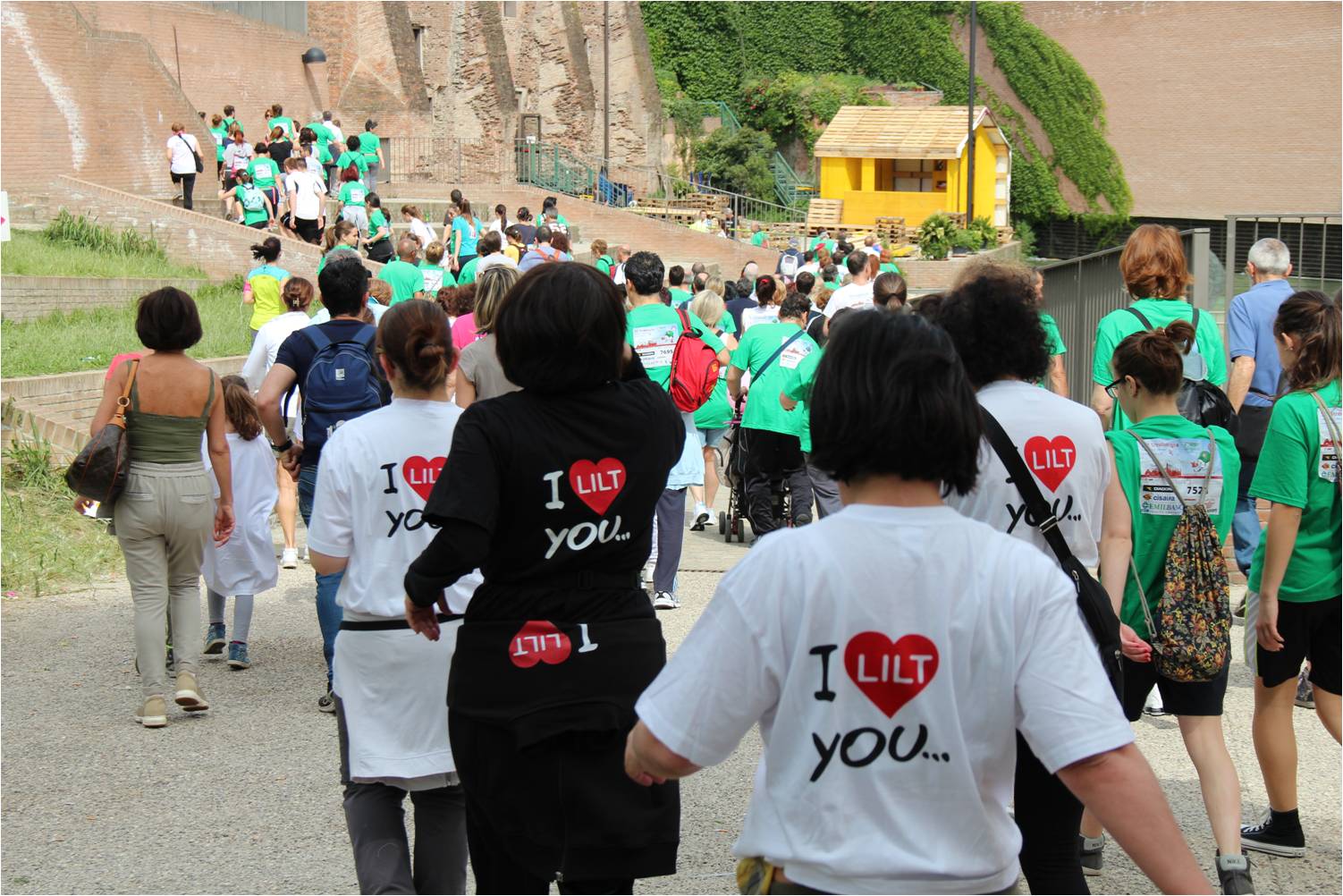 La prevenzione dei tumori rivolta alle fasce deboli di LILT Bologna La prevenzione dei tumori rivolta alle fasce deboli-LILT Bologna