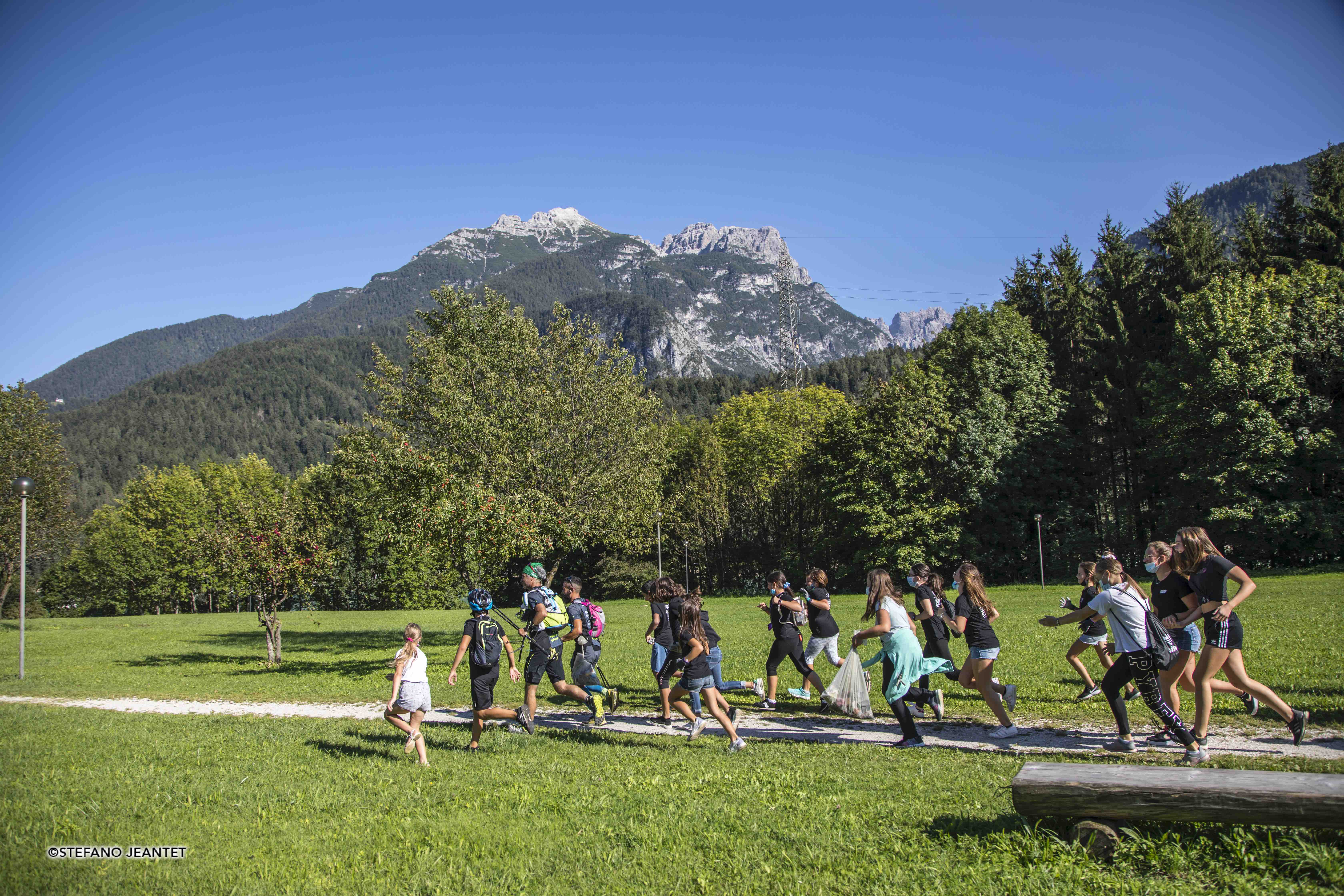 Keep Clean And Run for Peace il docufilm di AICA Keep Clean And Run for Peace il docufilm-AICA