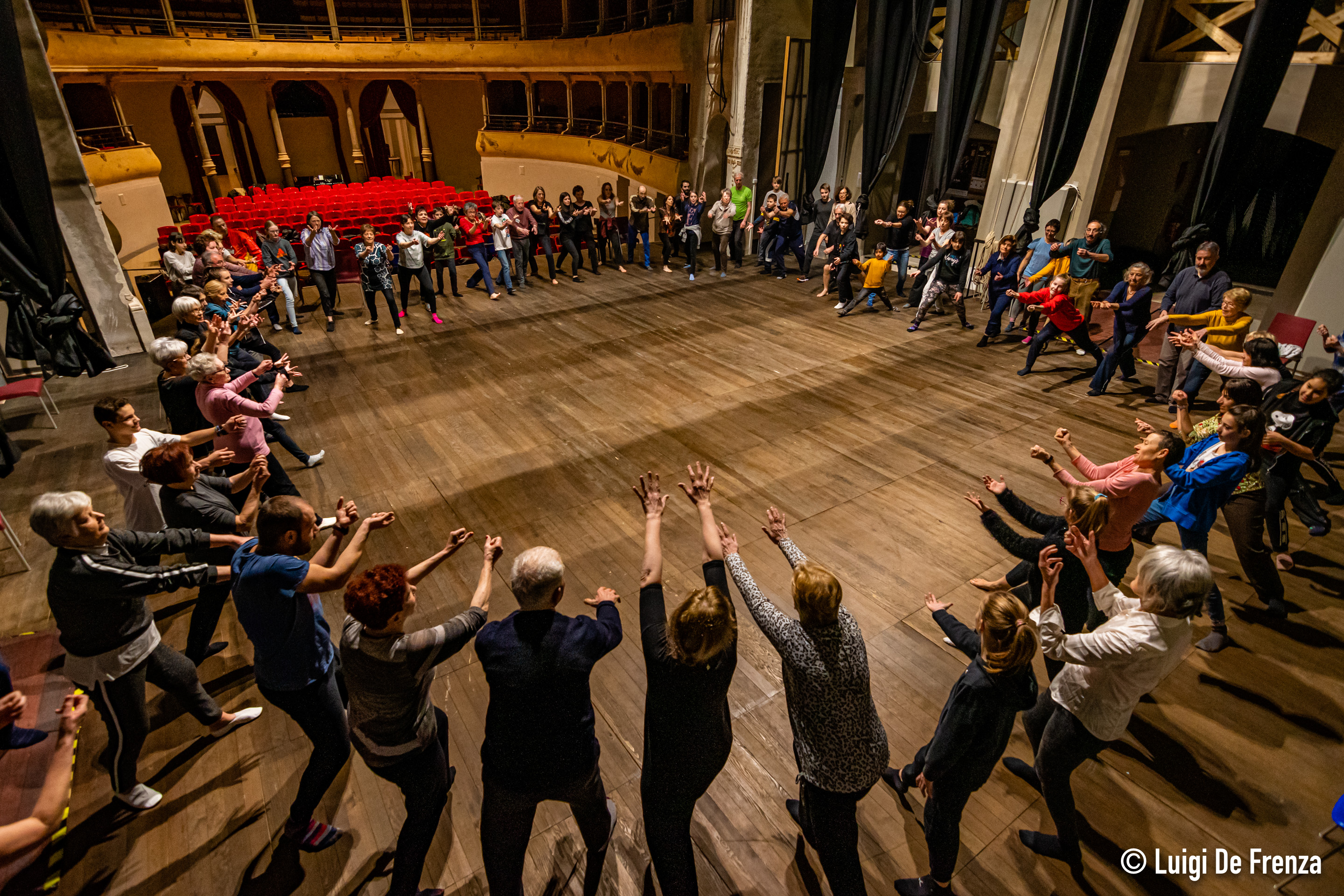 CAMPUS WELL costruire relazioni di Fondazione Teatro Civico CAMPUS WELL costruire relazioni -Fondazione Teatro Civico