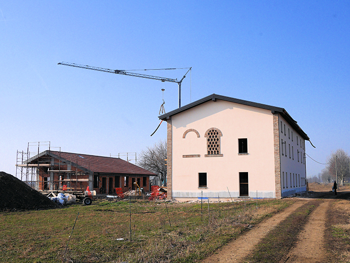 CASCINA DI ACCOGLIENZA PER I BISOGNOSI di AVOSS CASCINA DI ACCOGLIENZA PER I BISOGNOSI-AVOSS