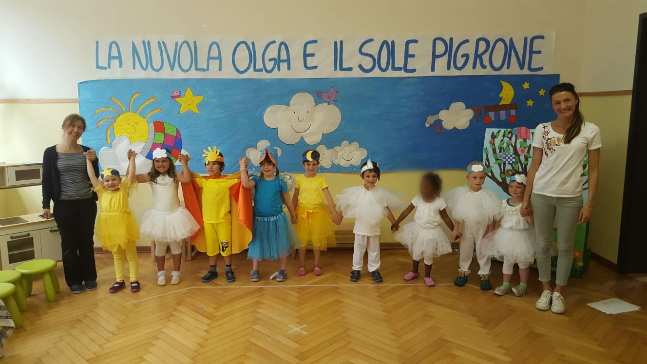 Resti...AMO a scuola. Raccolta lampo! di Generazione Rilke Resti...AMO a scuola. Raccolta lampo!-Generazione Rilke