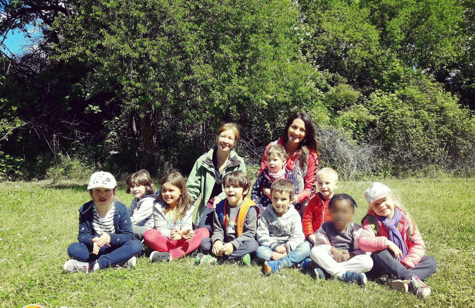 Resti...AMO a scuola. Raccolta lampo! di Generazione Rilke Resti...AMO a scuola. Raccolta lampo!-Generazione Rilke