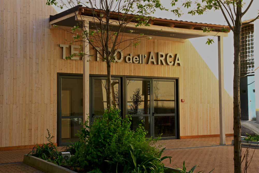 TEATRO DELL'ARCA HELP di Teatro Necessario Onlus TEATRO DELL'ARCA HELP-Teatro Necessario Onlus