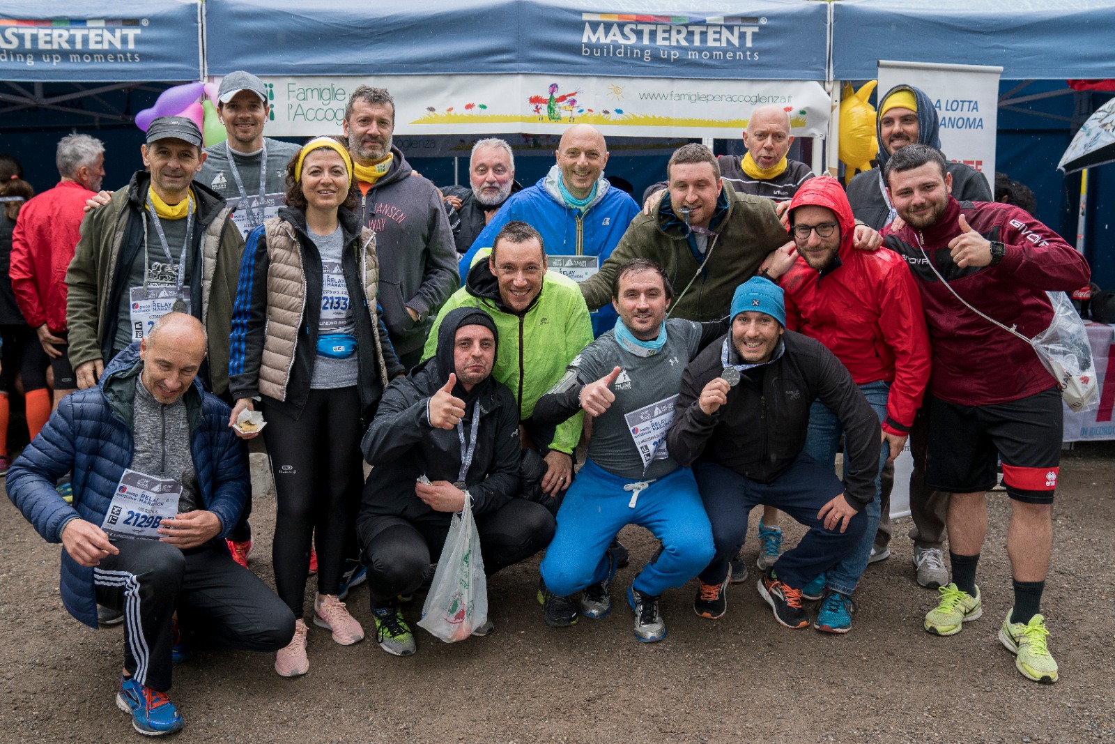 IN CORSA PER DARE UNA DIMORA di FAMIGLIE PER L'ACCOGLIENZA IN CORSA PER DARE UNA DIMORA-FAMIGLIE PER L'ACCOGLIENZA