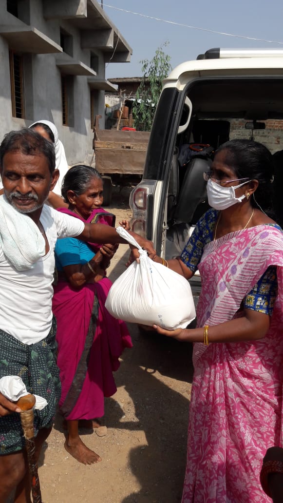 EMERGENZA ALIMENTARE IN INDIA di SEMI Onlus EMERGENZA ALIMENTARE IN INDIA-SEMI Onlus